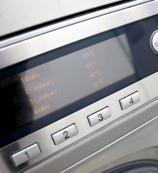 Machines à laver, Laverie self-service automatique à rue du Fbg St Denis 75010 Paris